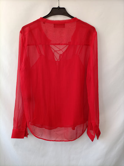 THE KOOPLE. Red silk blouse with ruffles Ts
