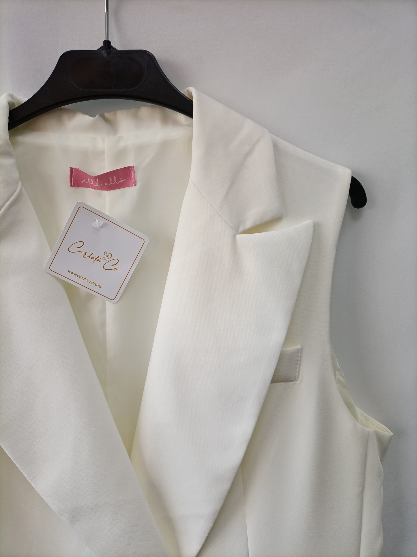 ALLO ALLO. Chaleco blanco cruzado  T.u(l)