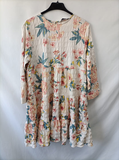 ZARA. Short floral dress Tm