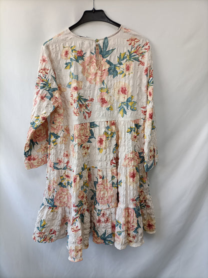 ZARA. Short floral dress Tm