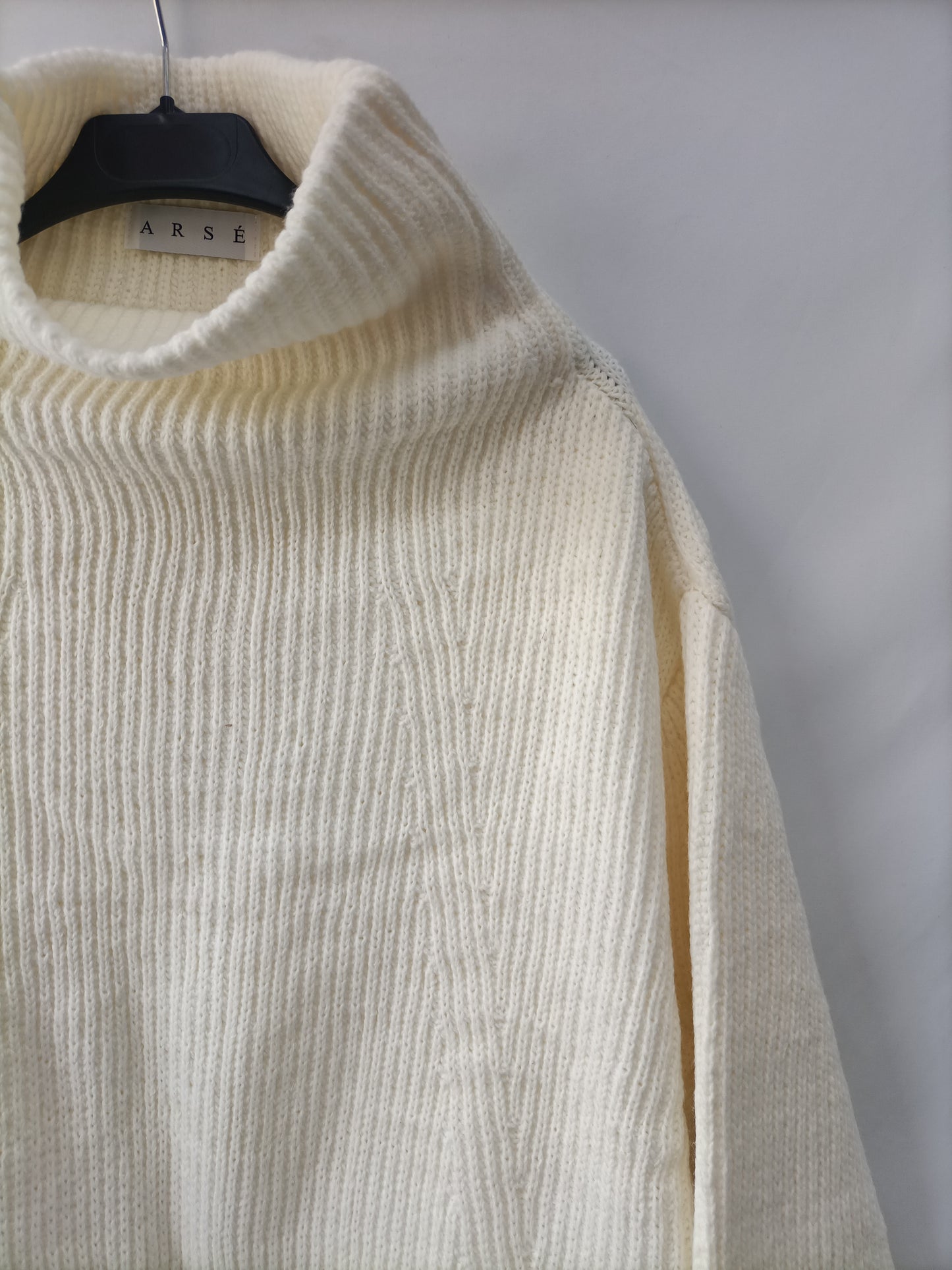 ERASE. Jersey beige plumas T.u(m)