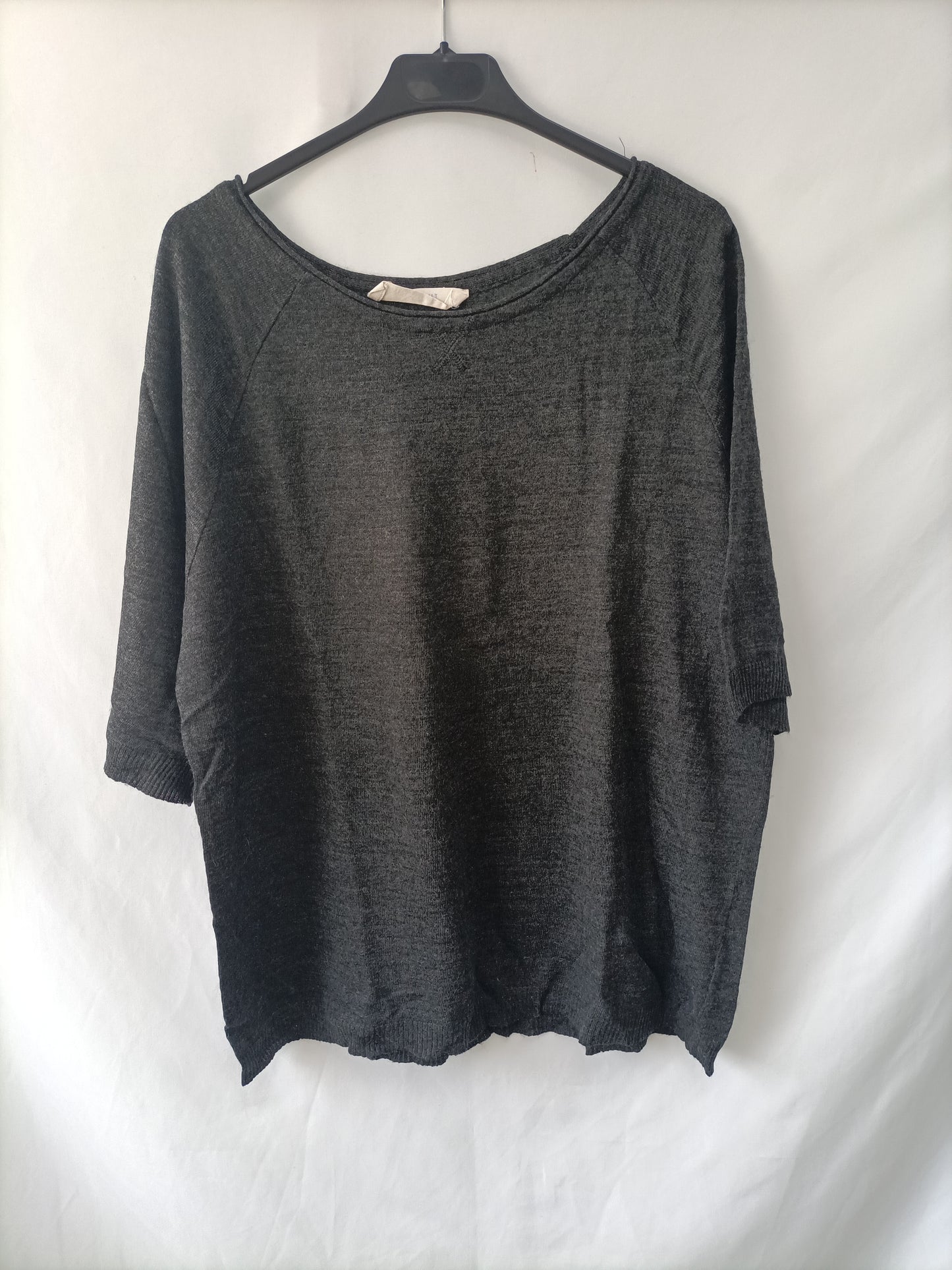 ZARA. Top punto gris T.m