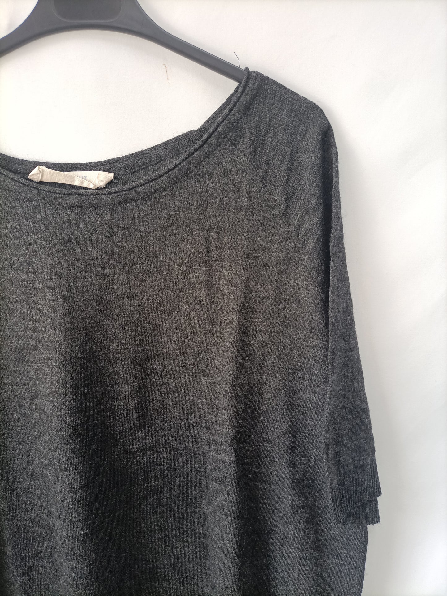ZARA. Top punto gris T.m