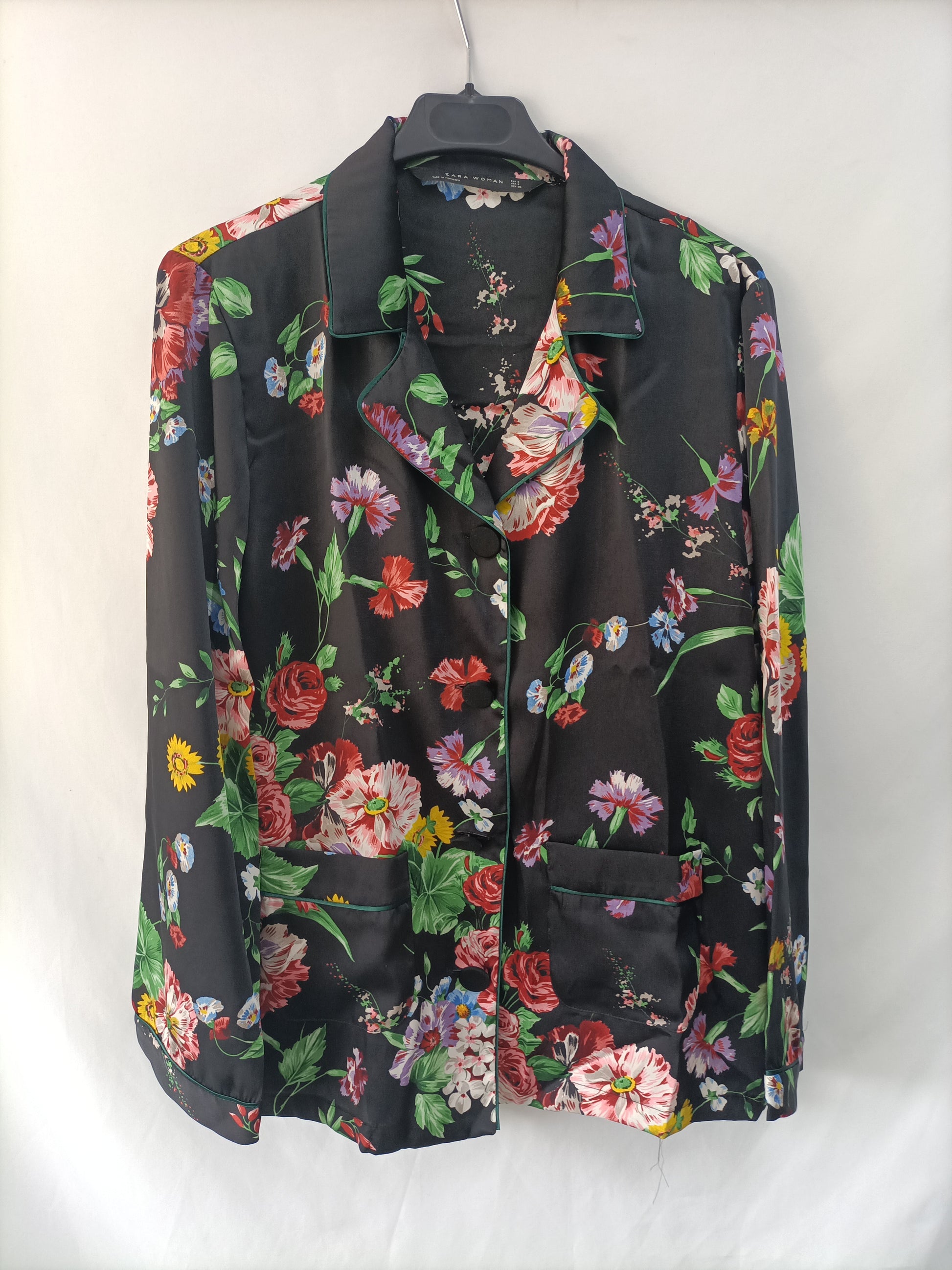 Blusa/blazer negra flores – Hibuy market1