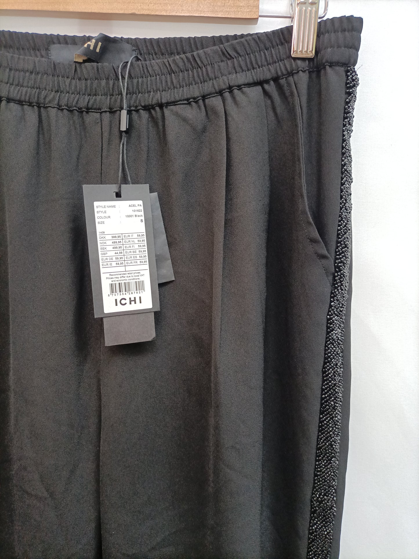 ICHI. pantalón Fluido negro T.s