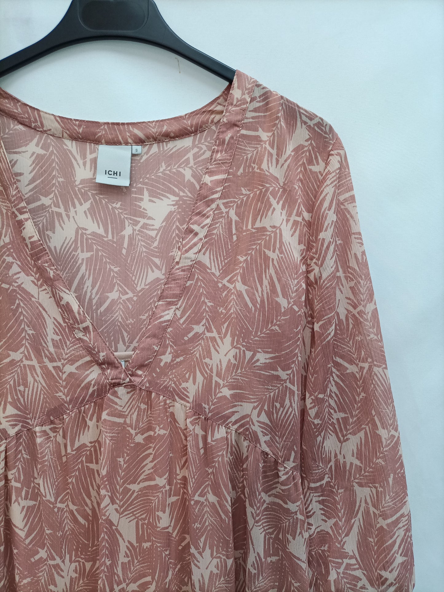 ICHI. Vestido midi rosa hojas T.s