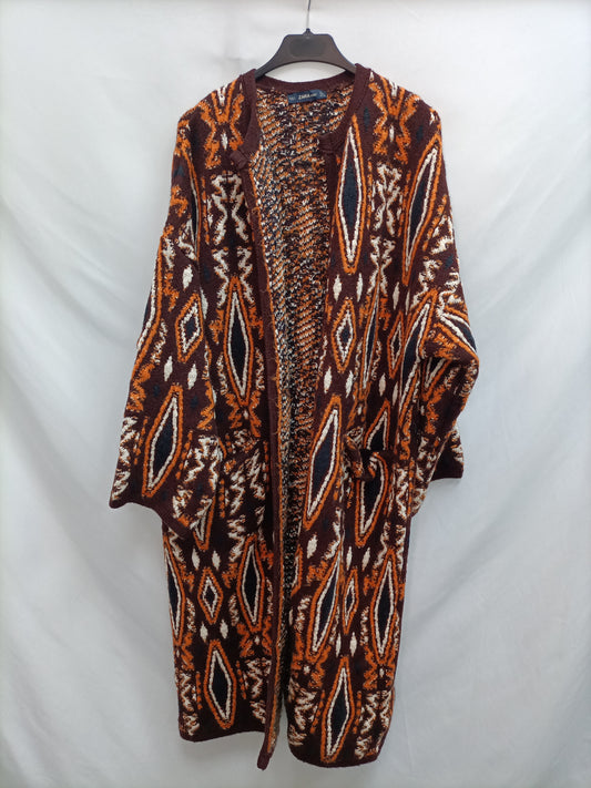 ZARA. Cárdigan estampado T.s