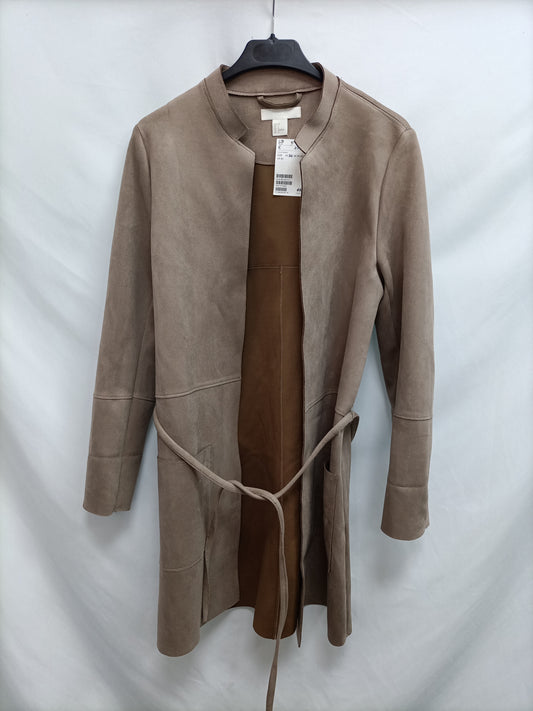 H&M. Chaqueta fina antelina T.36