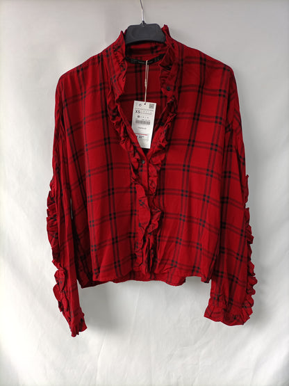 MarketZARA. Camisa roja cuadros T.xs