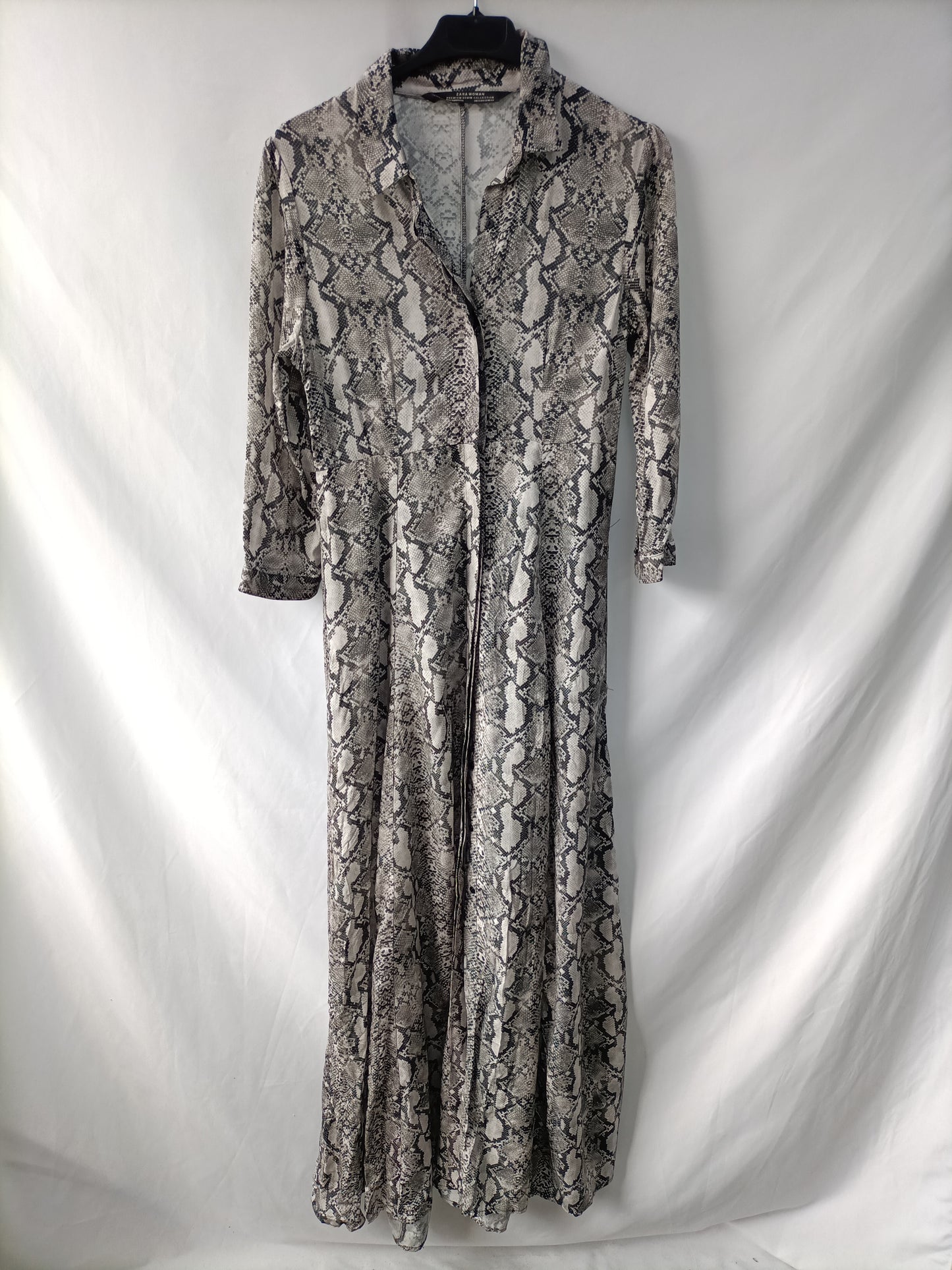 ZARA. Vestido largo animal print   T.xs