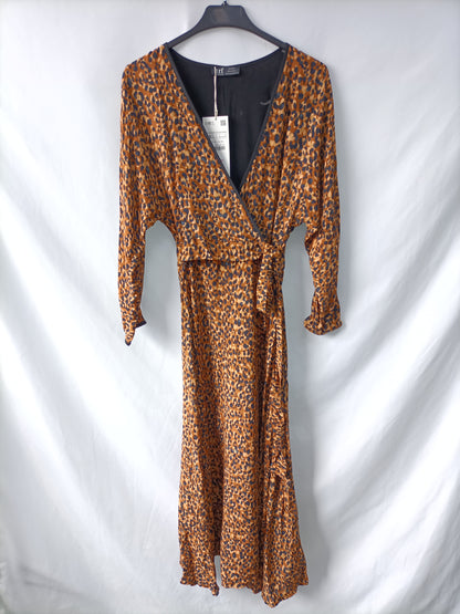 ZARA. Vestido midi animal print T.xs