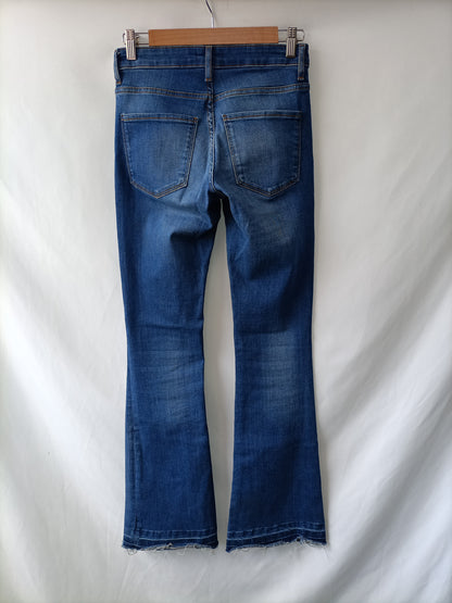 Pantalón vaquero campana T.34