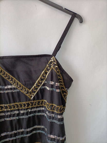 FOREVER21. Black sequin Ts top