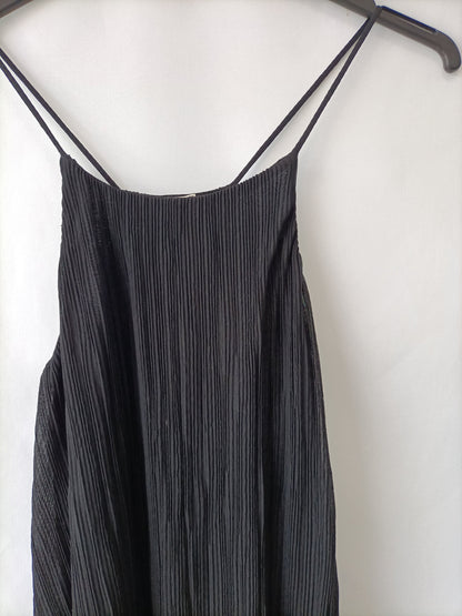 PIMKIE. Top negro plisado T.s