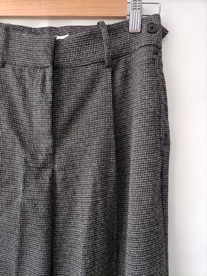 MANGO. Pantalón ancho pata de gallo T.34