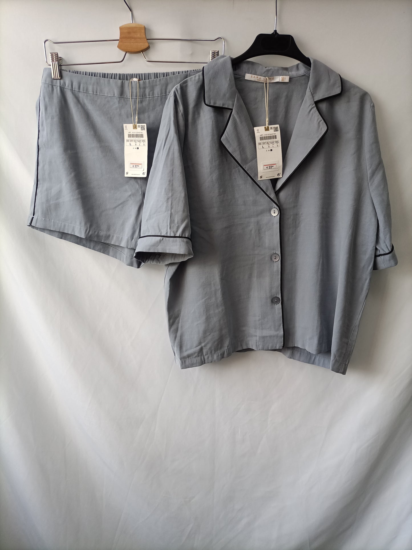 ZARA HOME. pijama azul  T.L