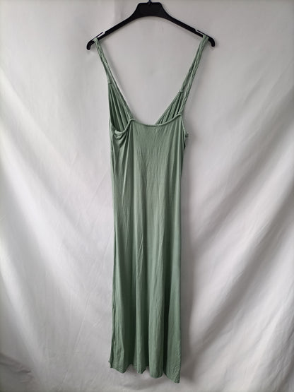 AND&LONDON. Vestido largo verde T.s/m