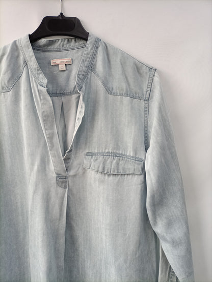 GAP. Flowy denim blouse Ts