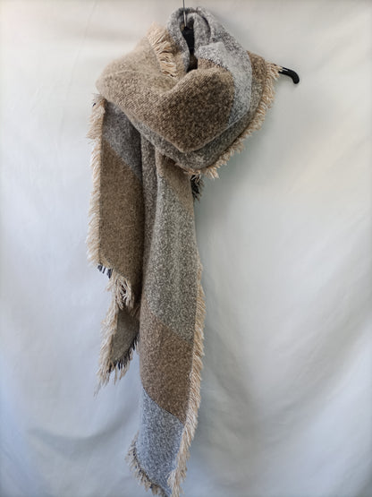 OTHERS. Oversized scarf