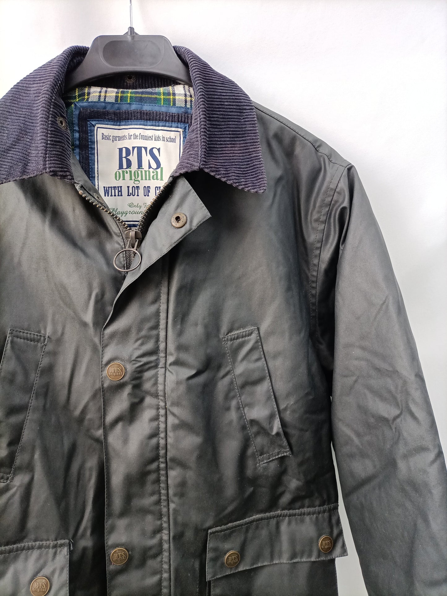 EL CORTE INGLÉS. Abrigos azul impermeable T.10