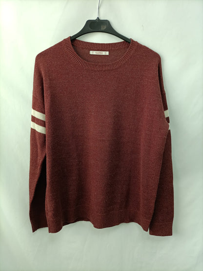 PULL&BEAR. Jersey burdeos raya T.s