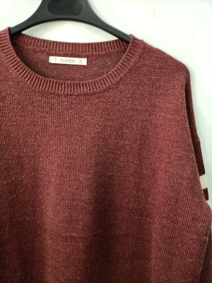 PULL&BEAR. Jersey burdeos raya T.s