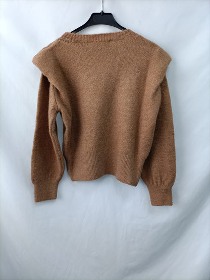 MANGO. Jersey camel hombreras T.xs