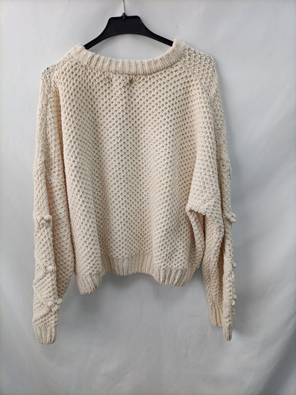 PULL&BEAR. Jersey beige puntoT.m