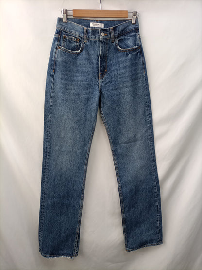 PULL&BEAR.  Pantalón ancho denim T.36