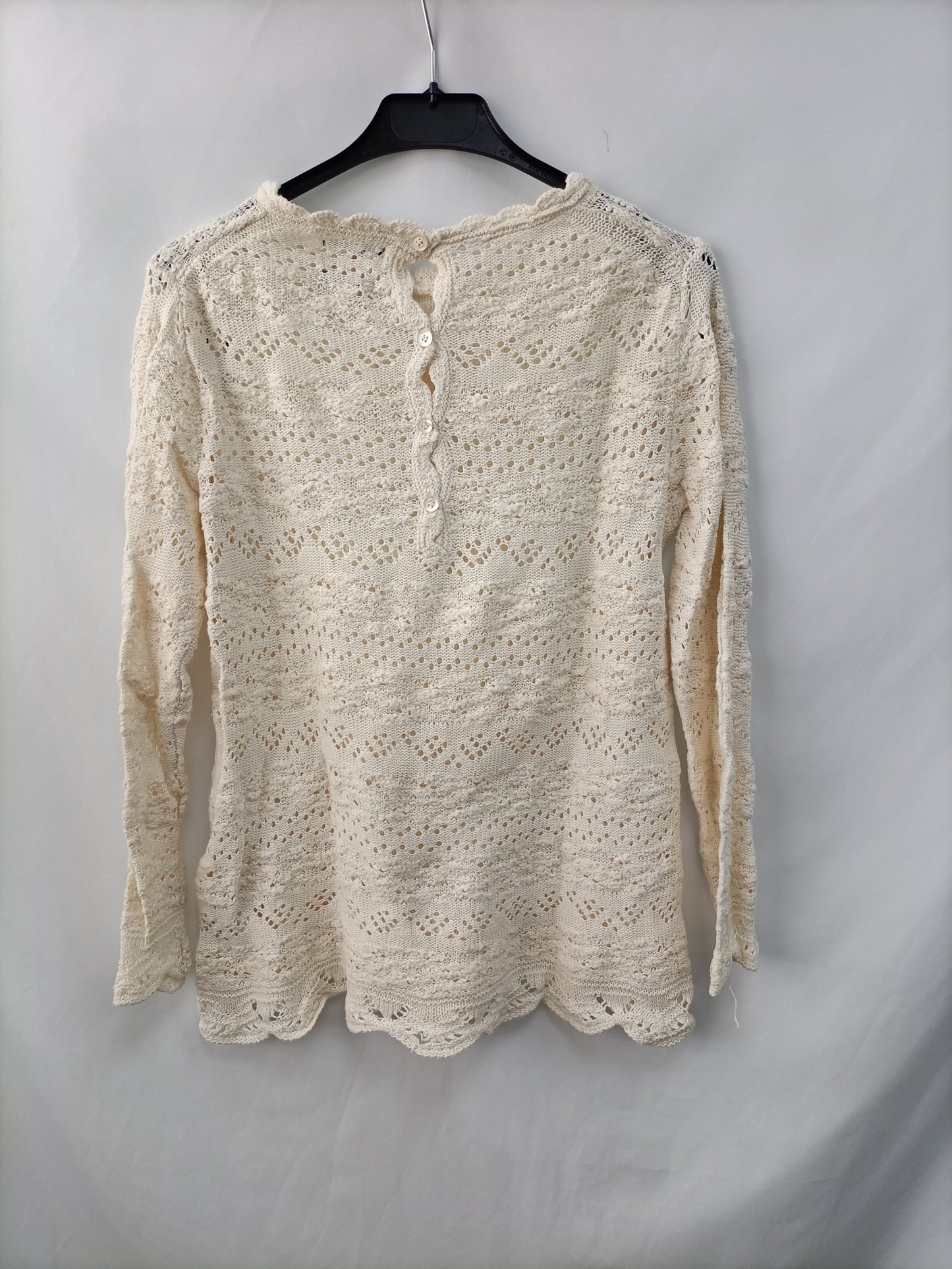 MASSIMO DUTTI. Top beige croche T.s