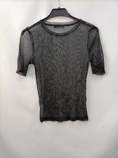 ZARA. Top negro hilos T.s