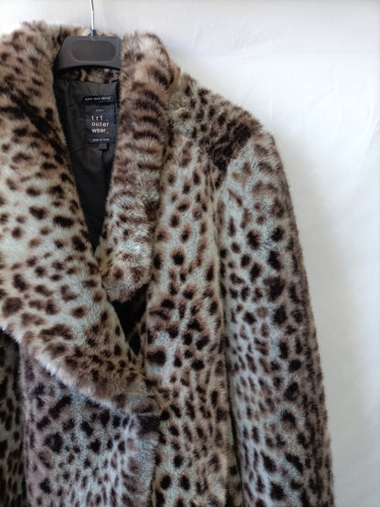 ZARA. Abrigo animal print T.s