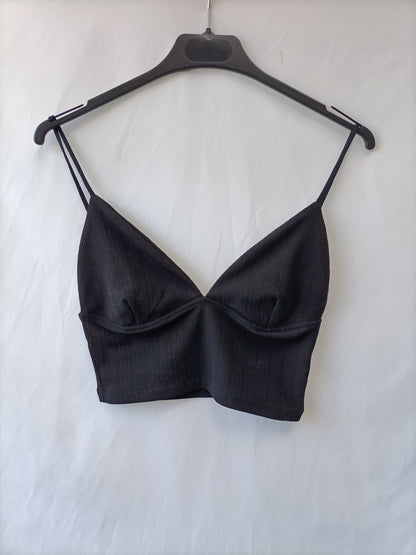 ZARA. Croptop negro T.s