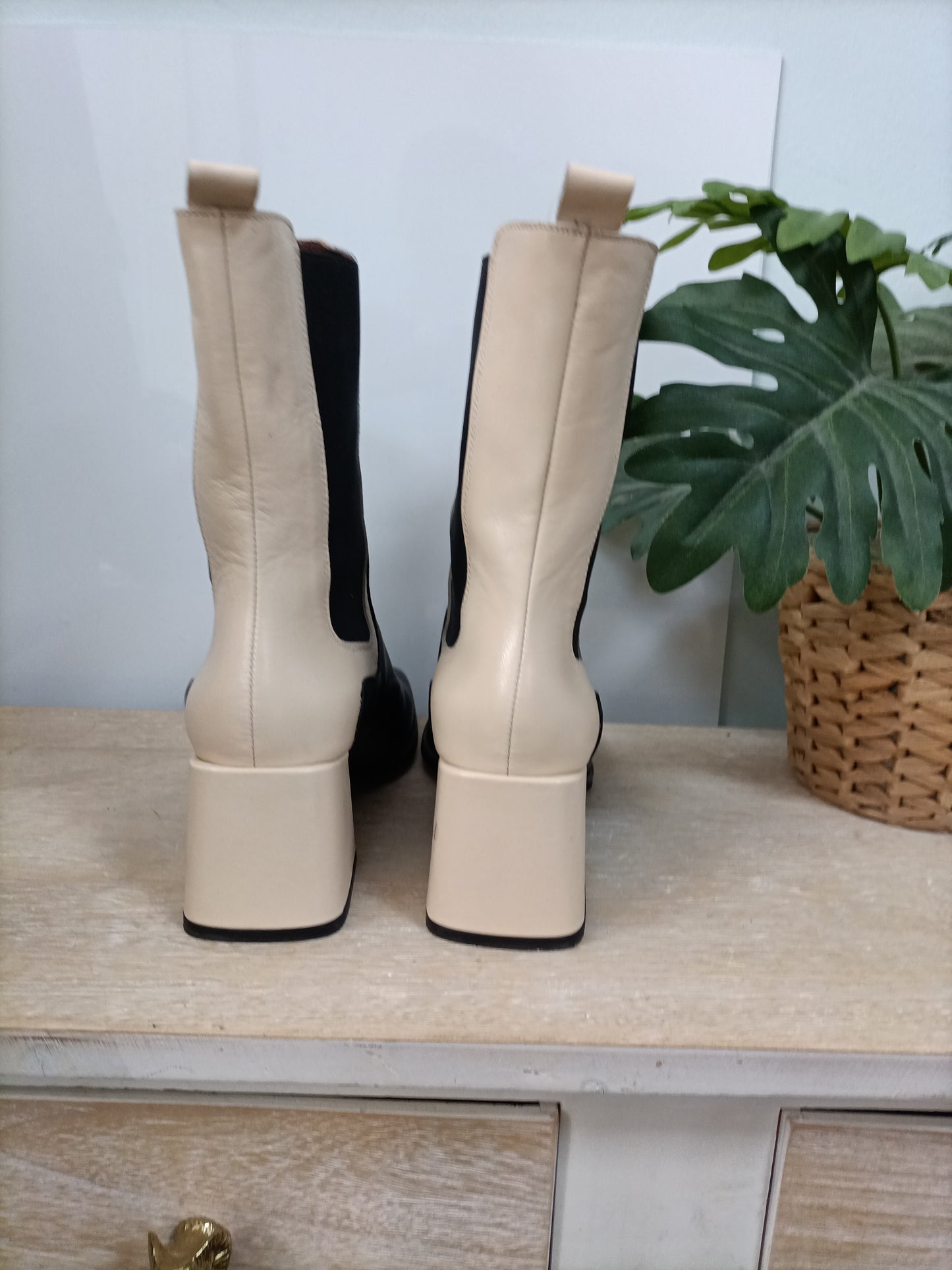 WONDERS. Botas bicolor T.38