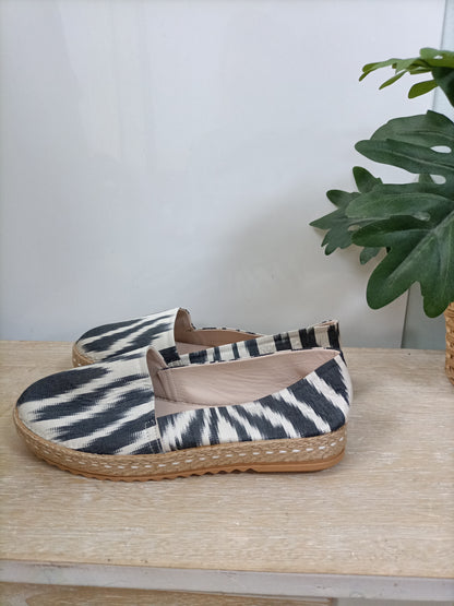 FILIPO. Alpargatas bicolor T.37