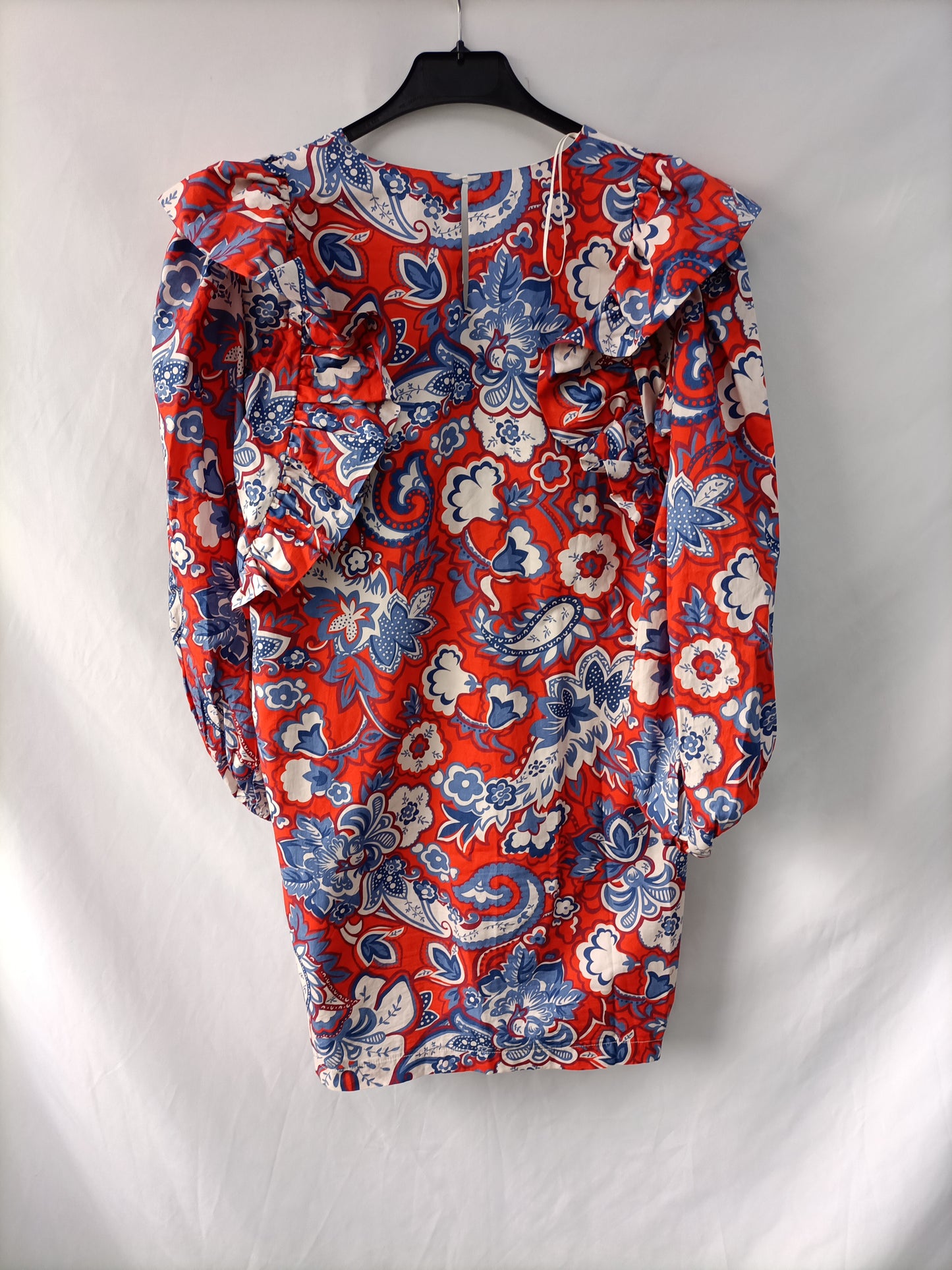 ZARA.Vestido recto estampado T.S