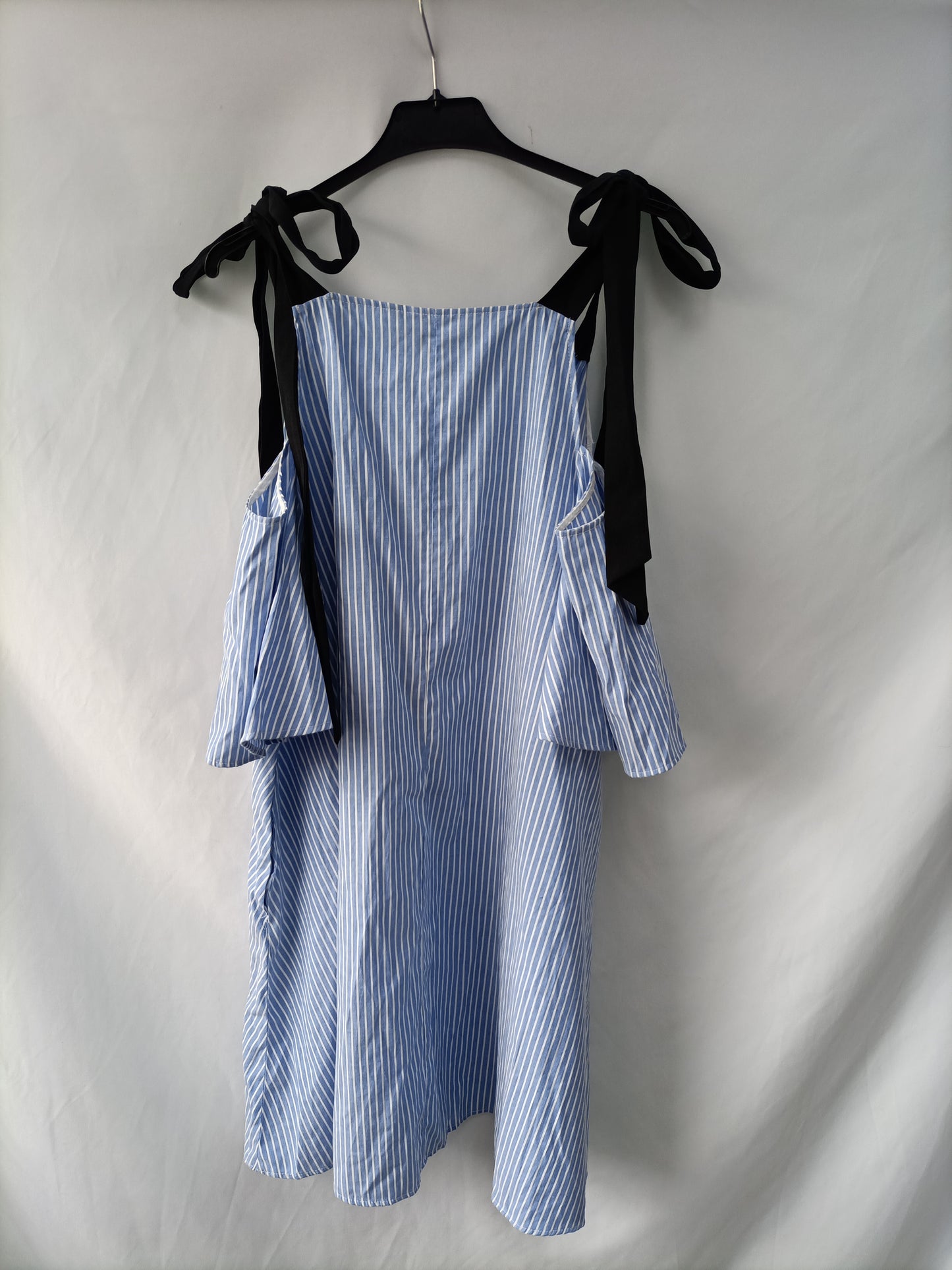 ZARA. Striped off-the-shoulder dress TS