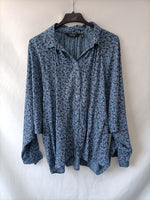 &OTHER STORIES. Blusa azul flores T.38