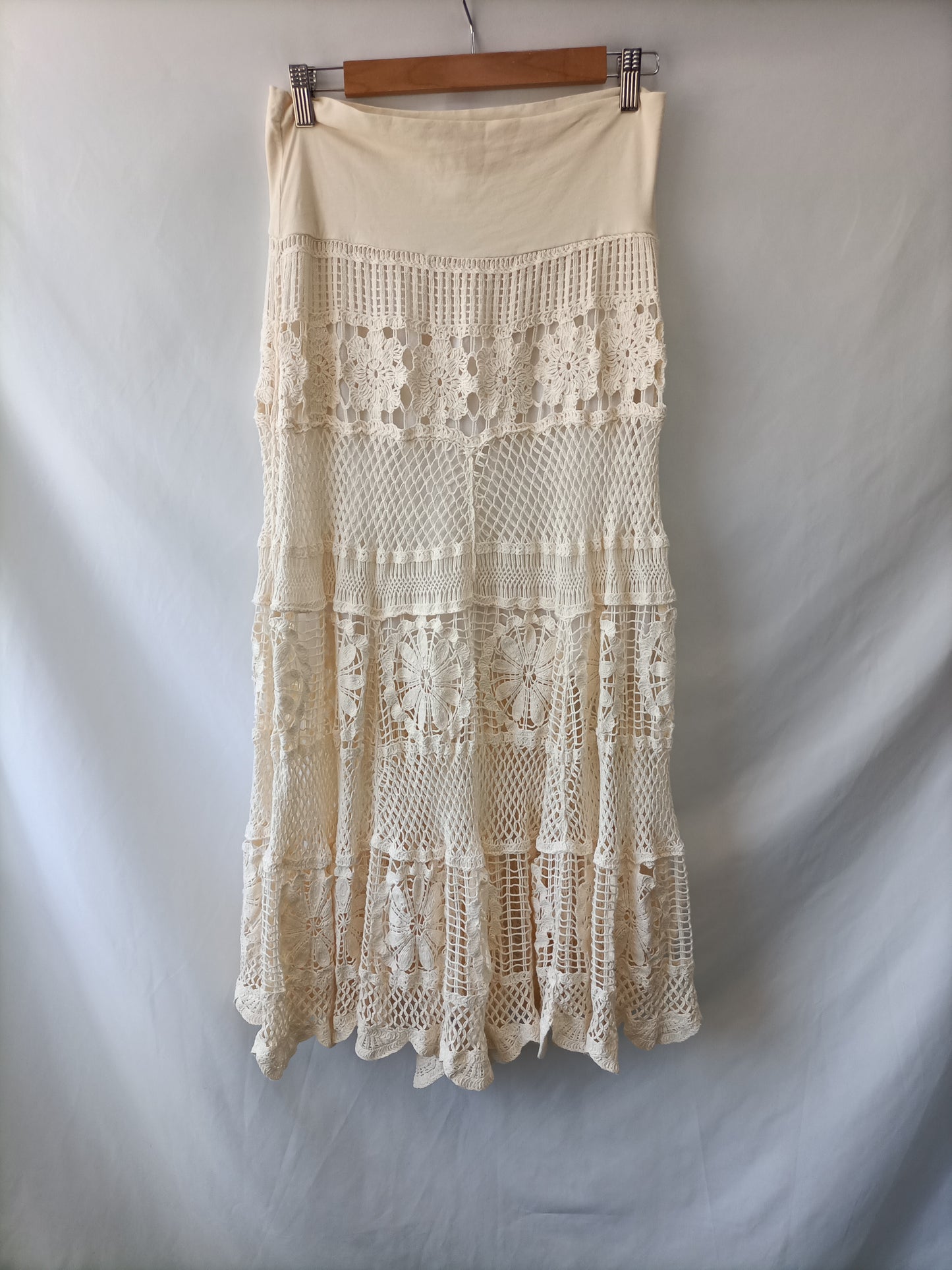 BY BAMBULA. Long crochet skirt Tu(36)