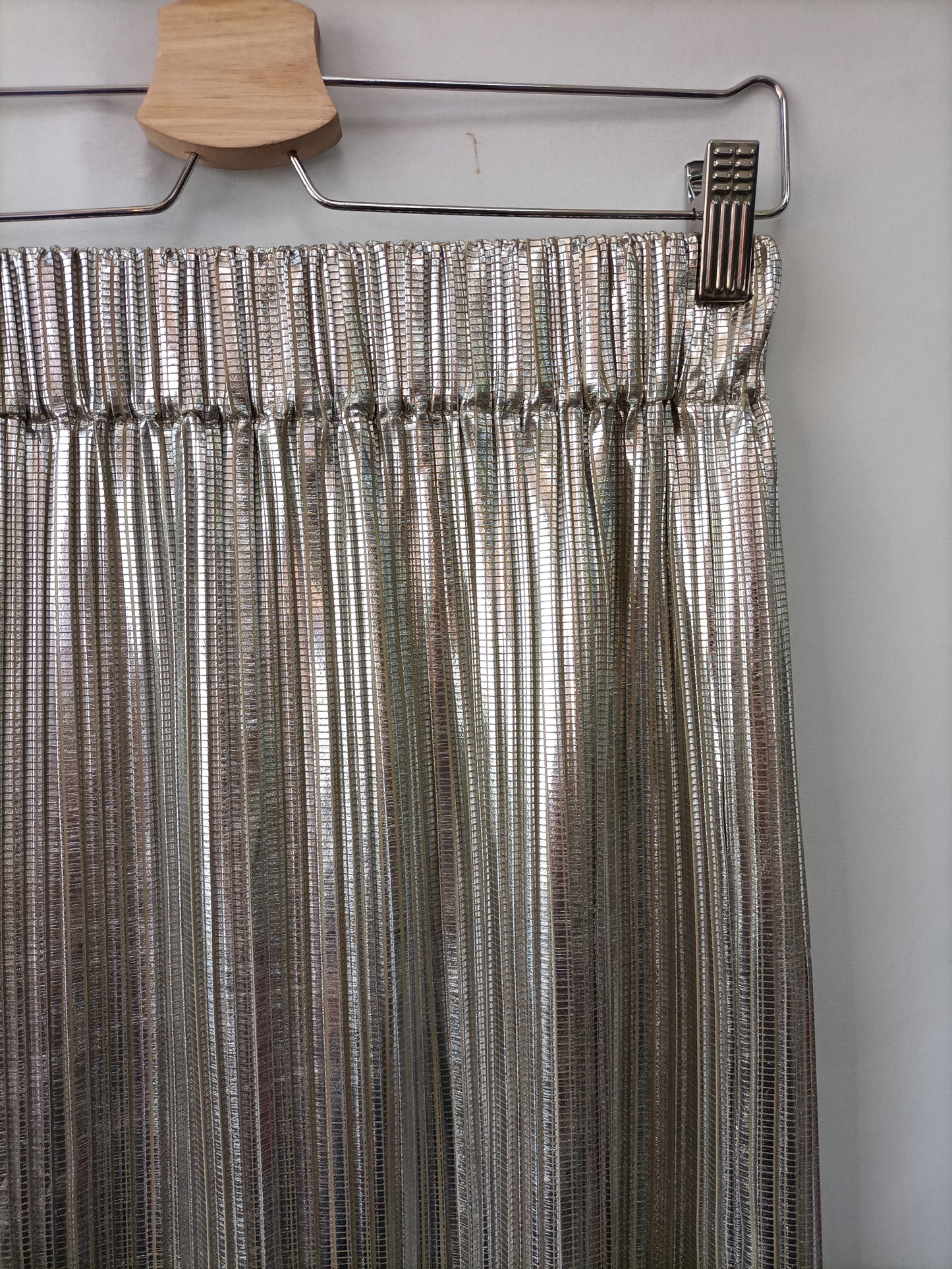 ISABEL MARANT. Falda midi plateada T. 36