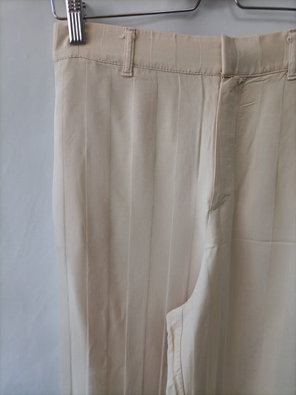 ZARA. Pantalón fluido beige T.m
