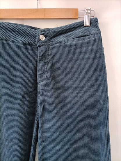 INDI&COLD. Pantalón de pana T.36