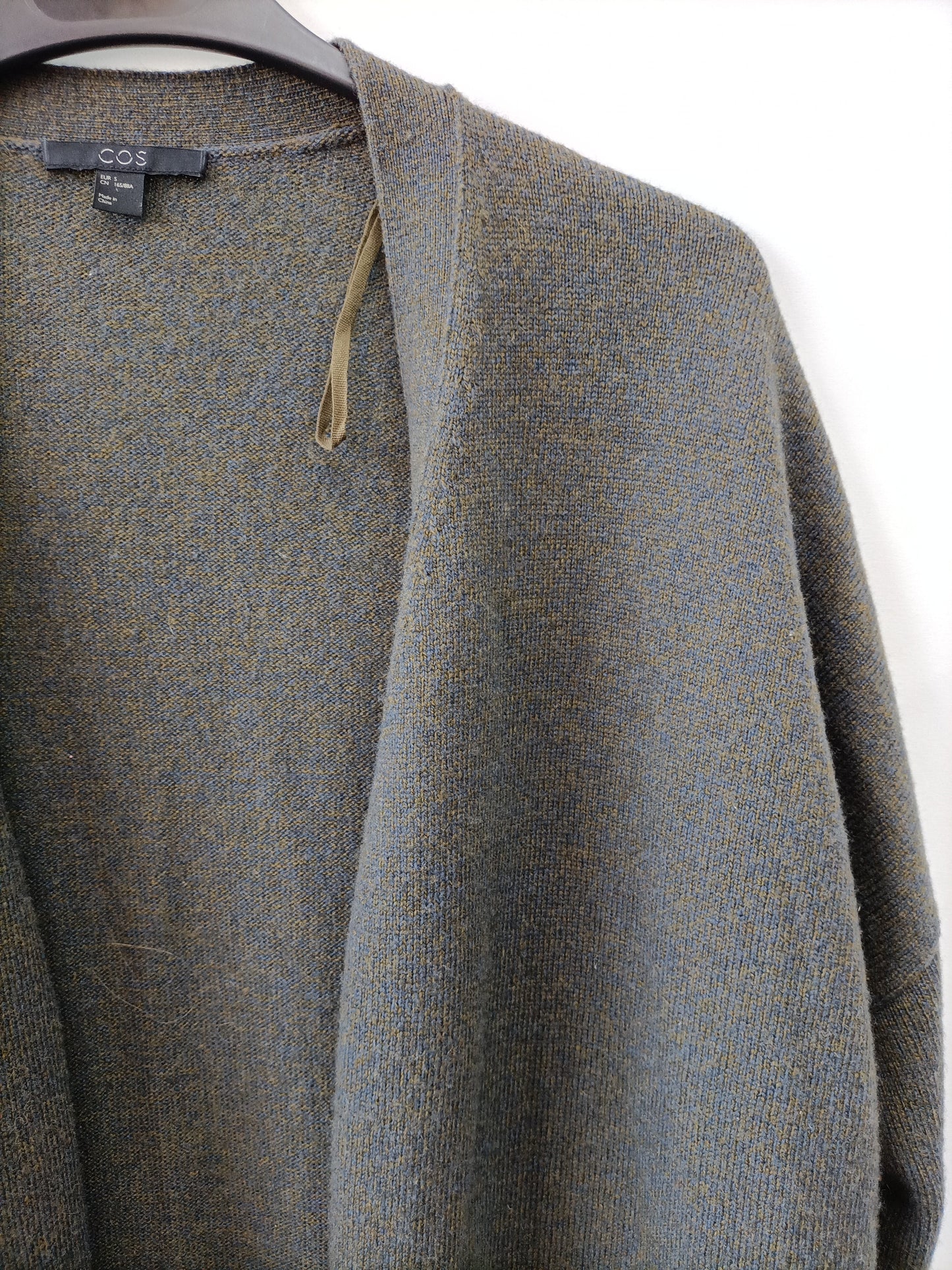 COS. Cárdigan largo T.s