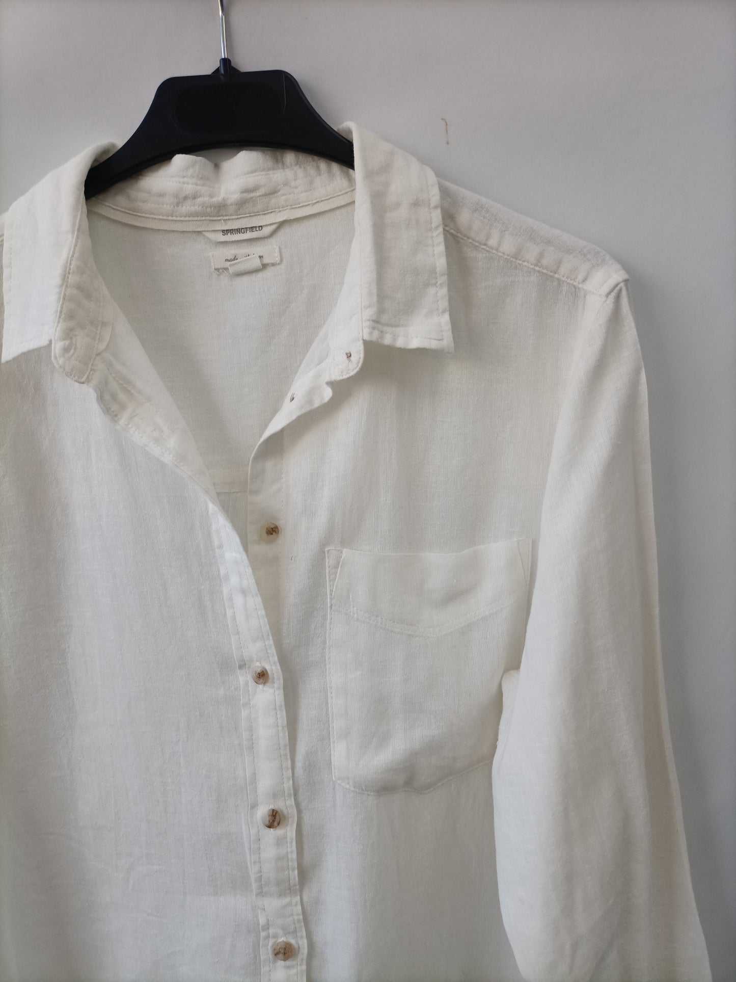 SPRINGFIELD. Blusa blanca fludia T.38
