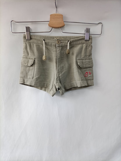 TEX. Green shorts, size 2 years