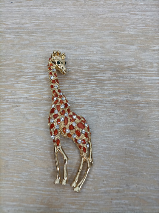 OTHERS. Giraffe brooch