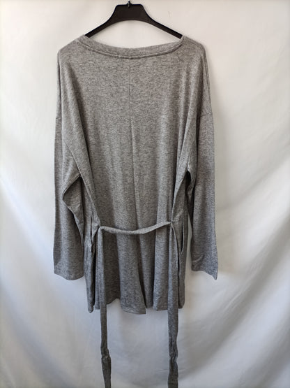 OYSHO. Mono gris punto T.l