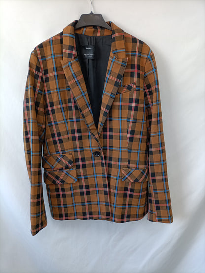 market.BERSHKA. Blazer de cuadros T.l