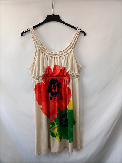 FOREVER21. Tm beige floral dress