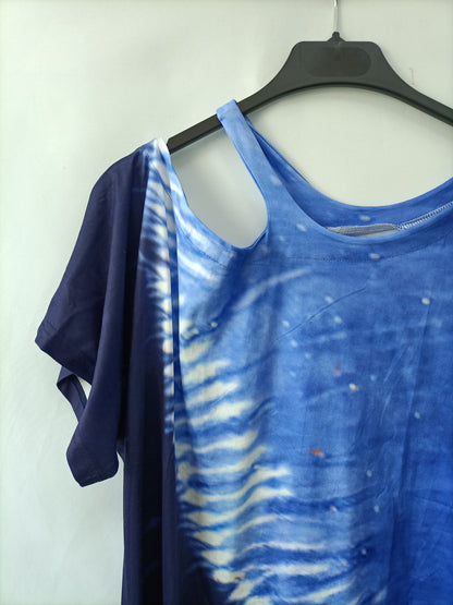 OTRAS. Camiseta estampada azul T.xxl